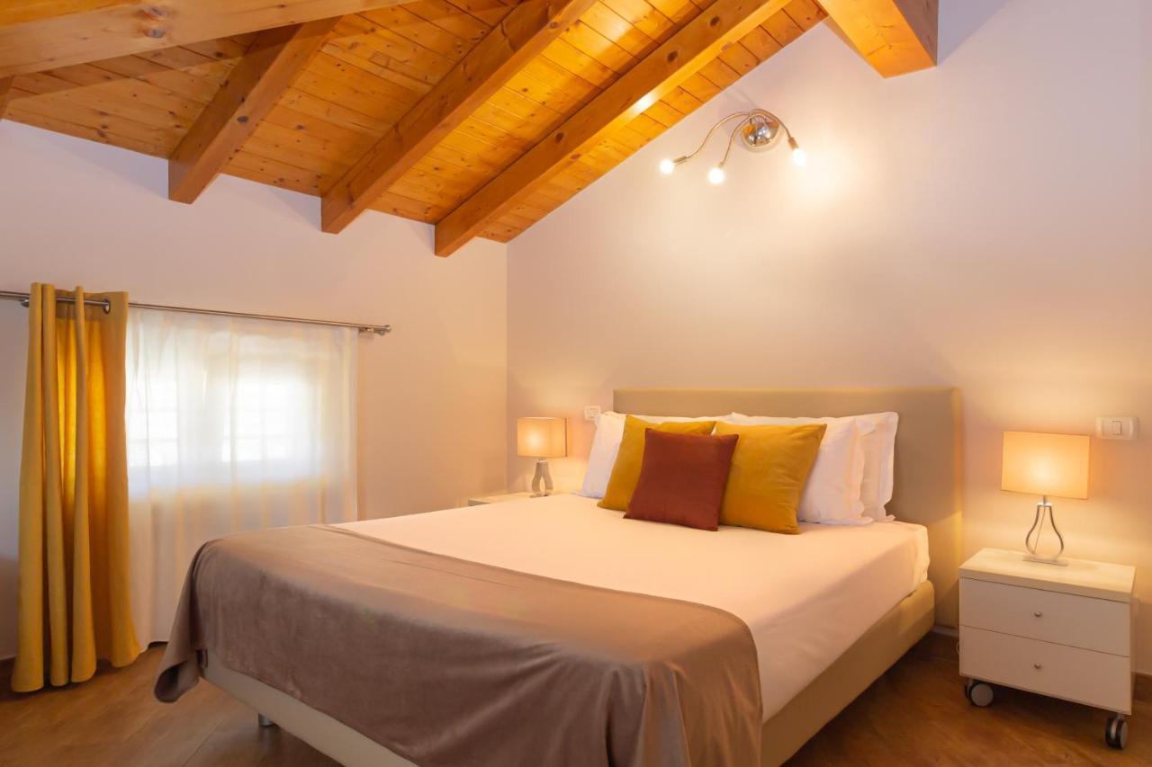 Rota Apartments - Ca Guaccio Rota d'Imagna Eksteriør billede